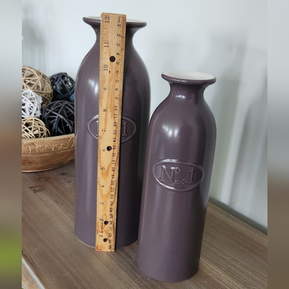 🌸 Elegant Lavender Ceramic Vase Set – Heavy Weight, Excellent Condition - Picture 9 of 16